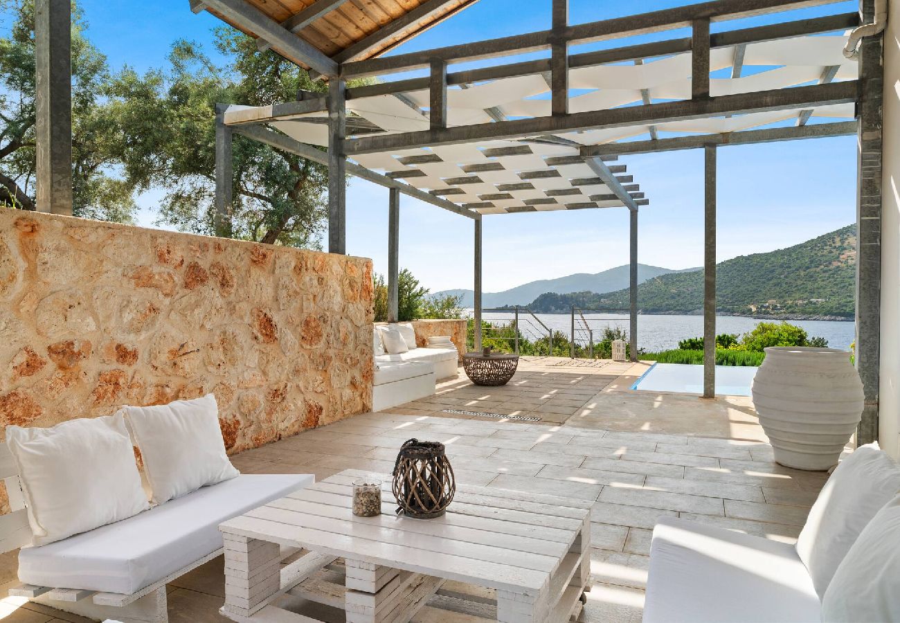 House in Lefkada - VILLA SAPHORA