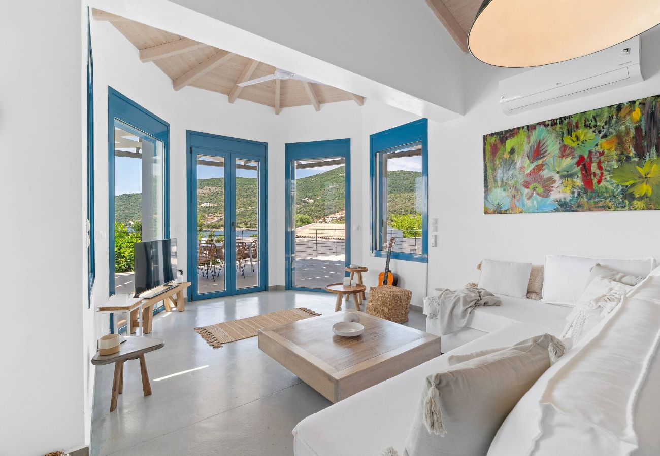 House in Lefkada - VILLA SAPHORA