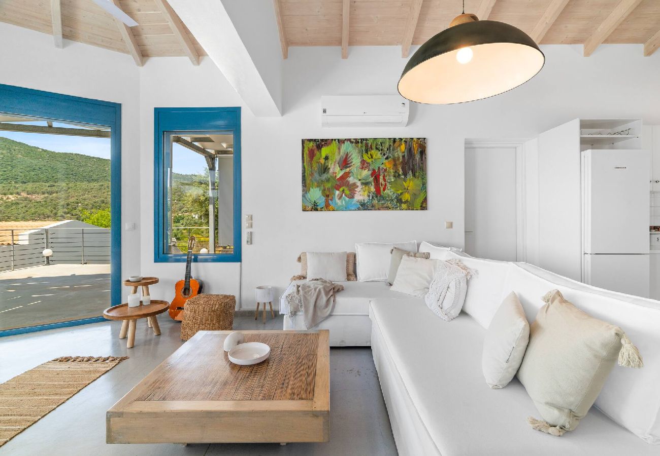 House in Lefkada - VILLA SAPHORA