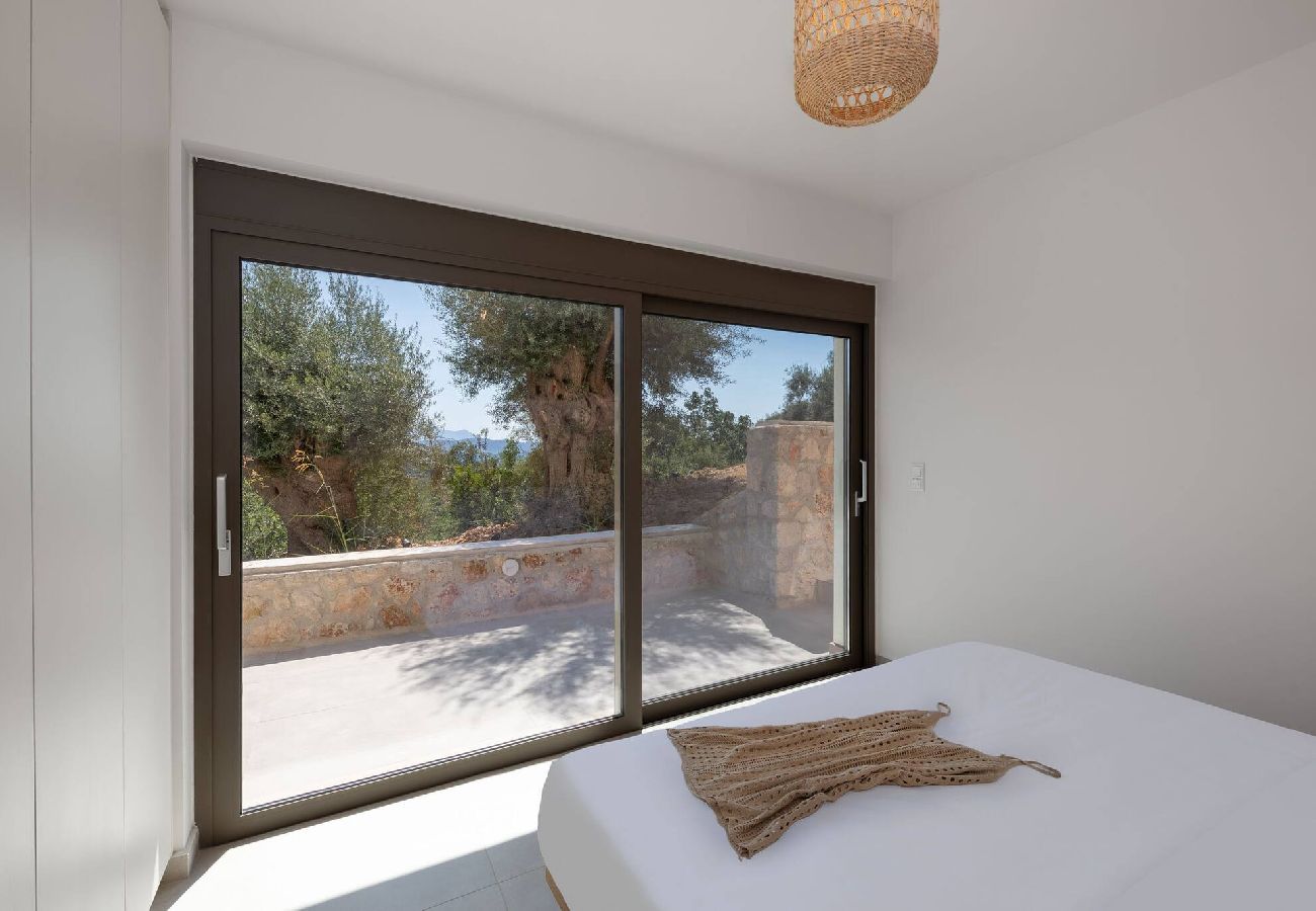 House in Sivota - VILLA EPTANISA