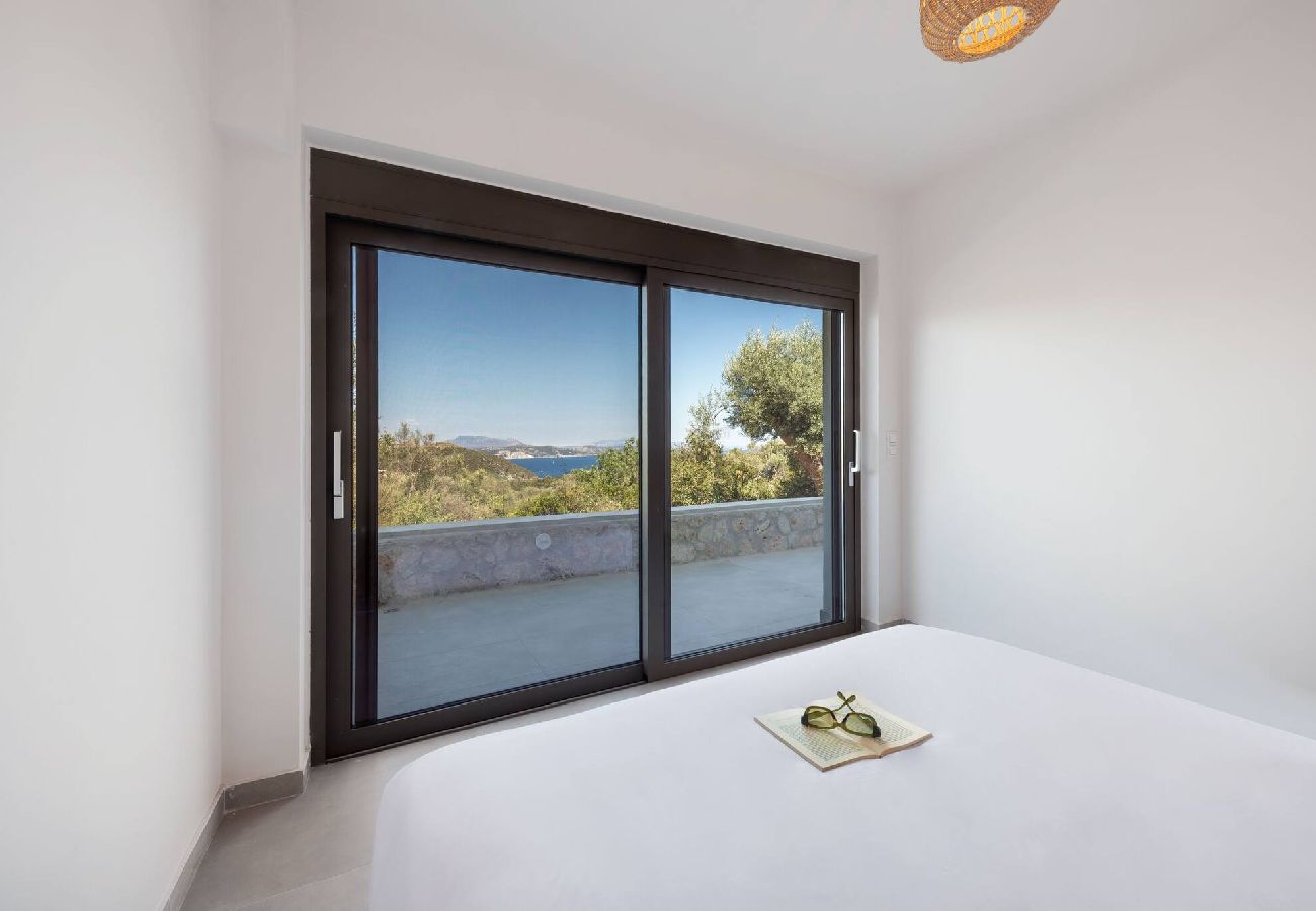 House in Sivota - VILLA EPTANISA