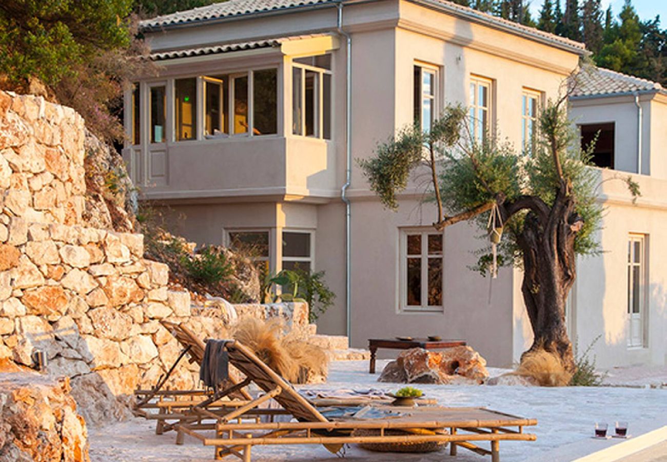 Villa in Agios Nikitas - VILLA DALULA