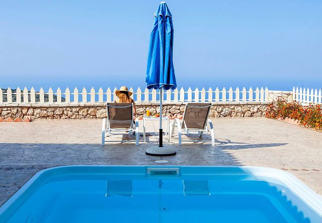 House in Vasiliki - VISSALA5 ALKANNA