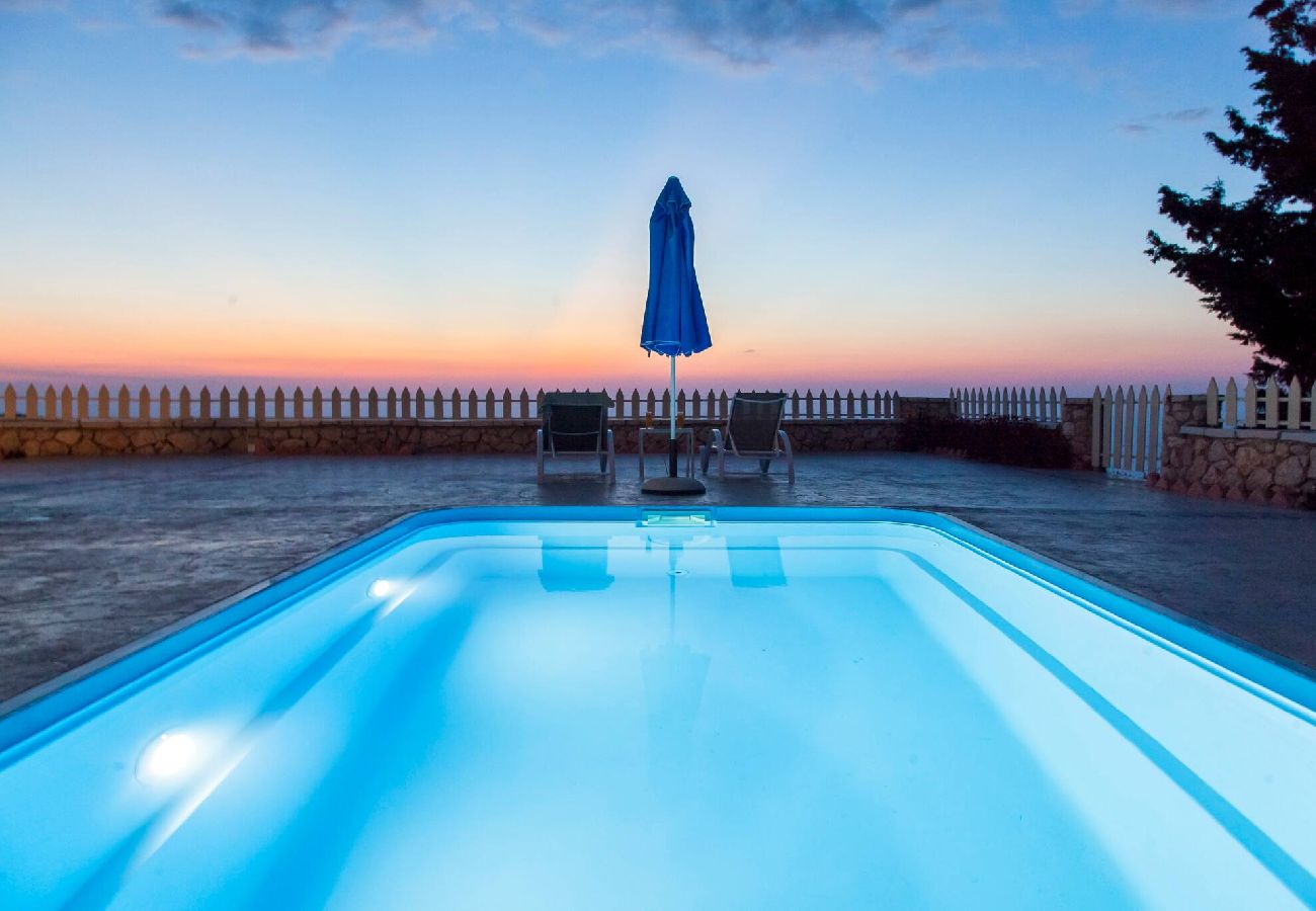 Villa in Vasiliki - VISSALA4 MINUARTIA