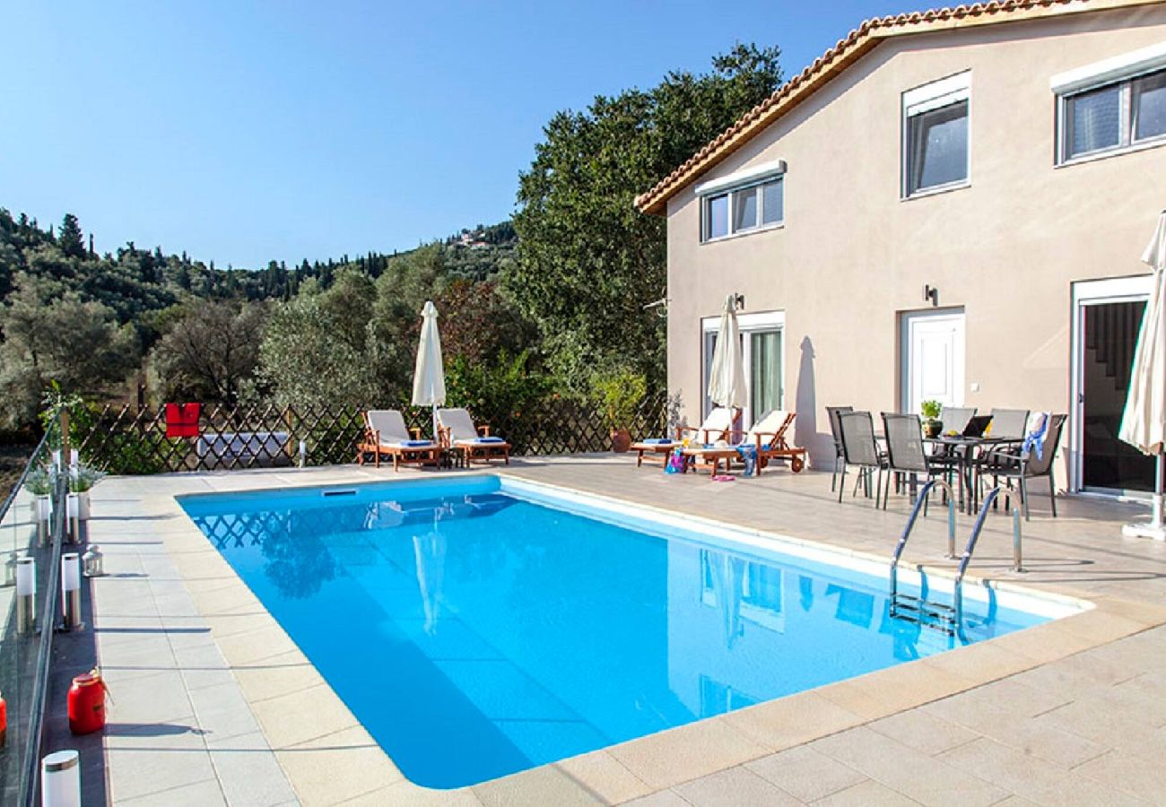 Villa in Lefkada - VILLA MANOS