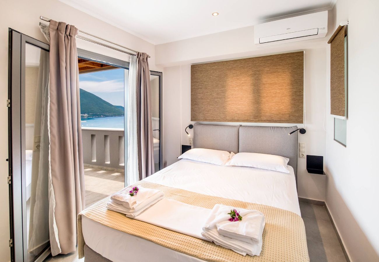 Villa in Vasiliki - DRAKATOS VILLA IRENE (1)