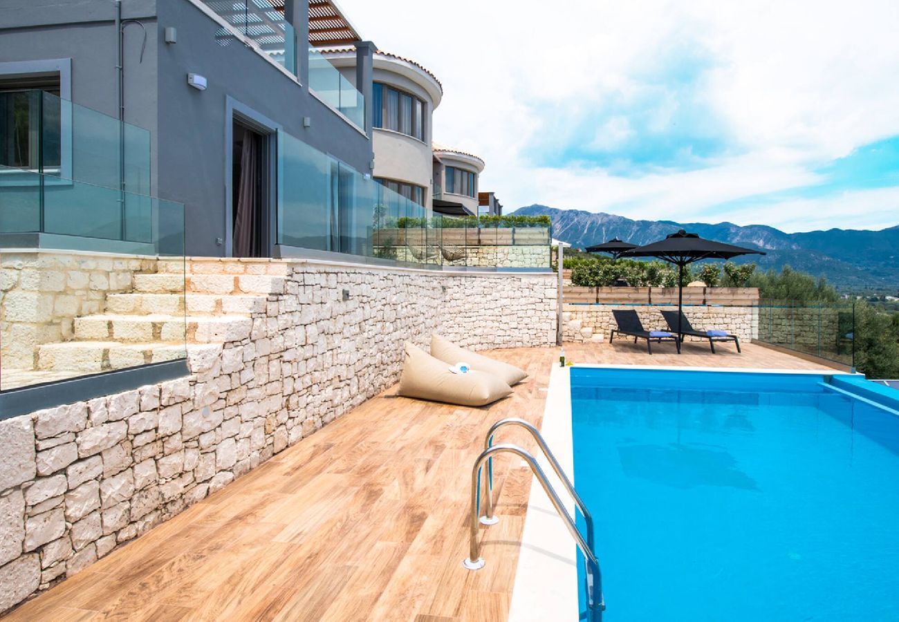 Villa in Vasiliki - DRAKATOS VILLA IRENE (1)