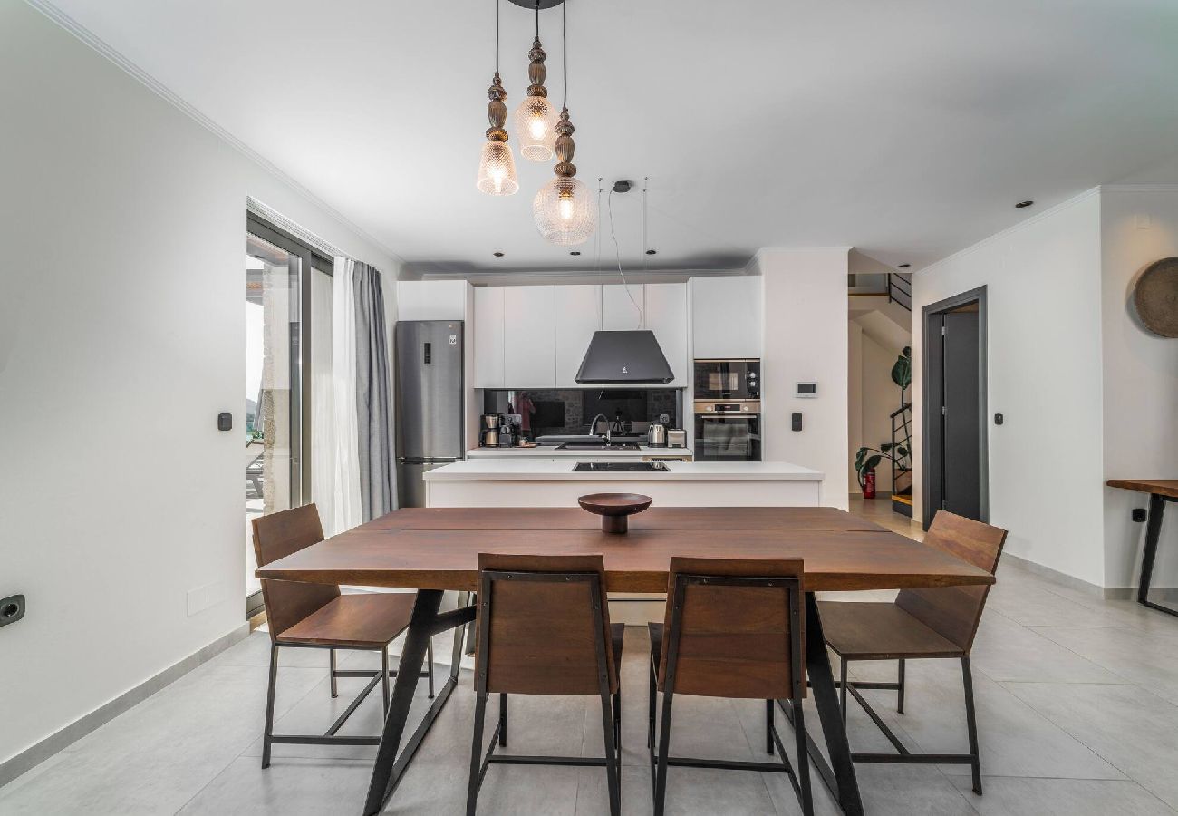 House in Perigiali - SMIRTIES VILLA PASITHEA (4BED)