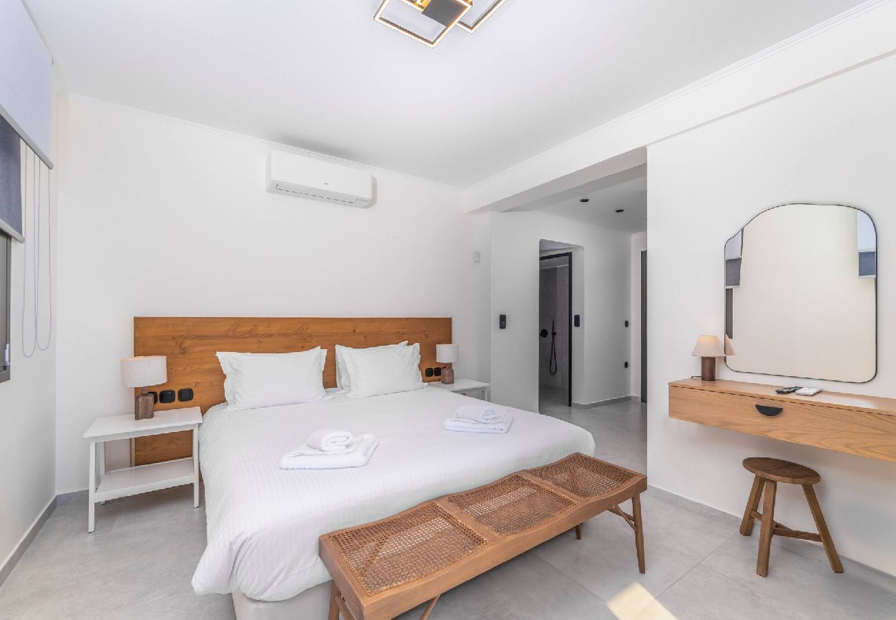 House in Perigiali - SMIRTIES VILLA PASITHEA (4BED)