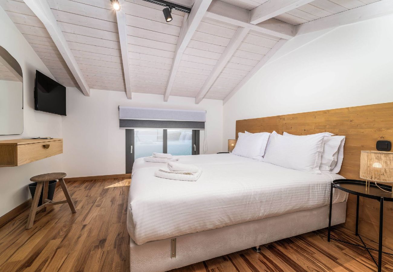 House in Perigiali - SMIRTIES VILLA PASITHEA (4BED)