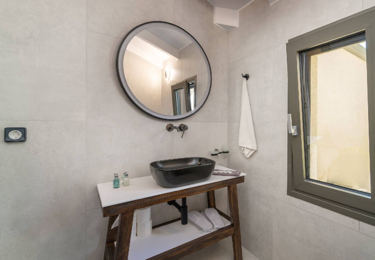 House in Perigiali - SMIRTIES VILLA PASITHEA (4BED)