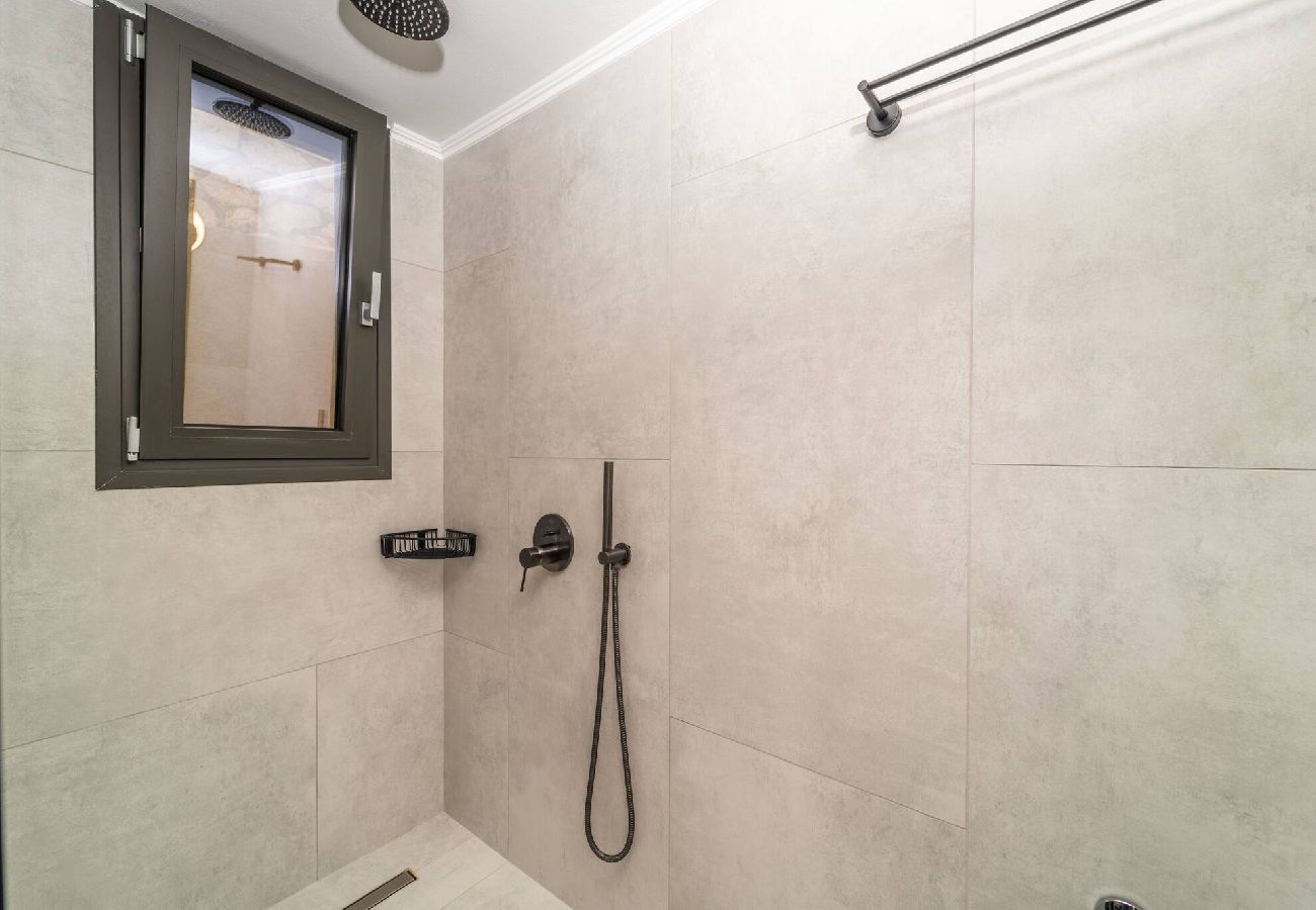 House in Perigiali - SMIRTIES VILLA PASITHEA (4BED)