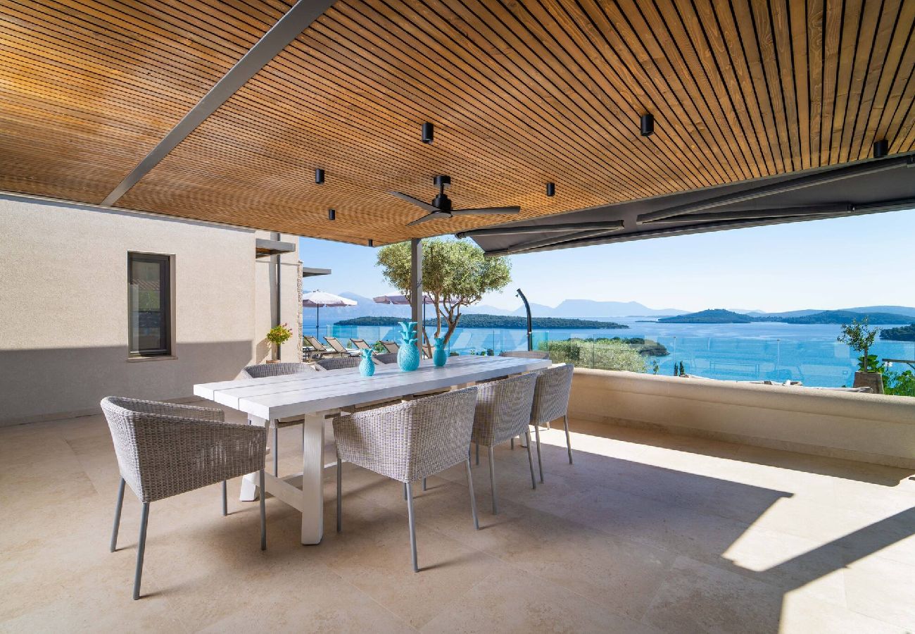 House in Perigiali - SMIRTIES VILLA PASITHEA (4BED)