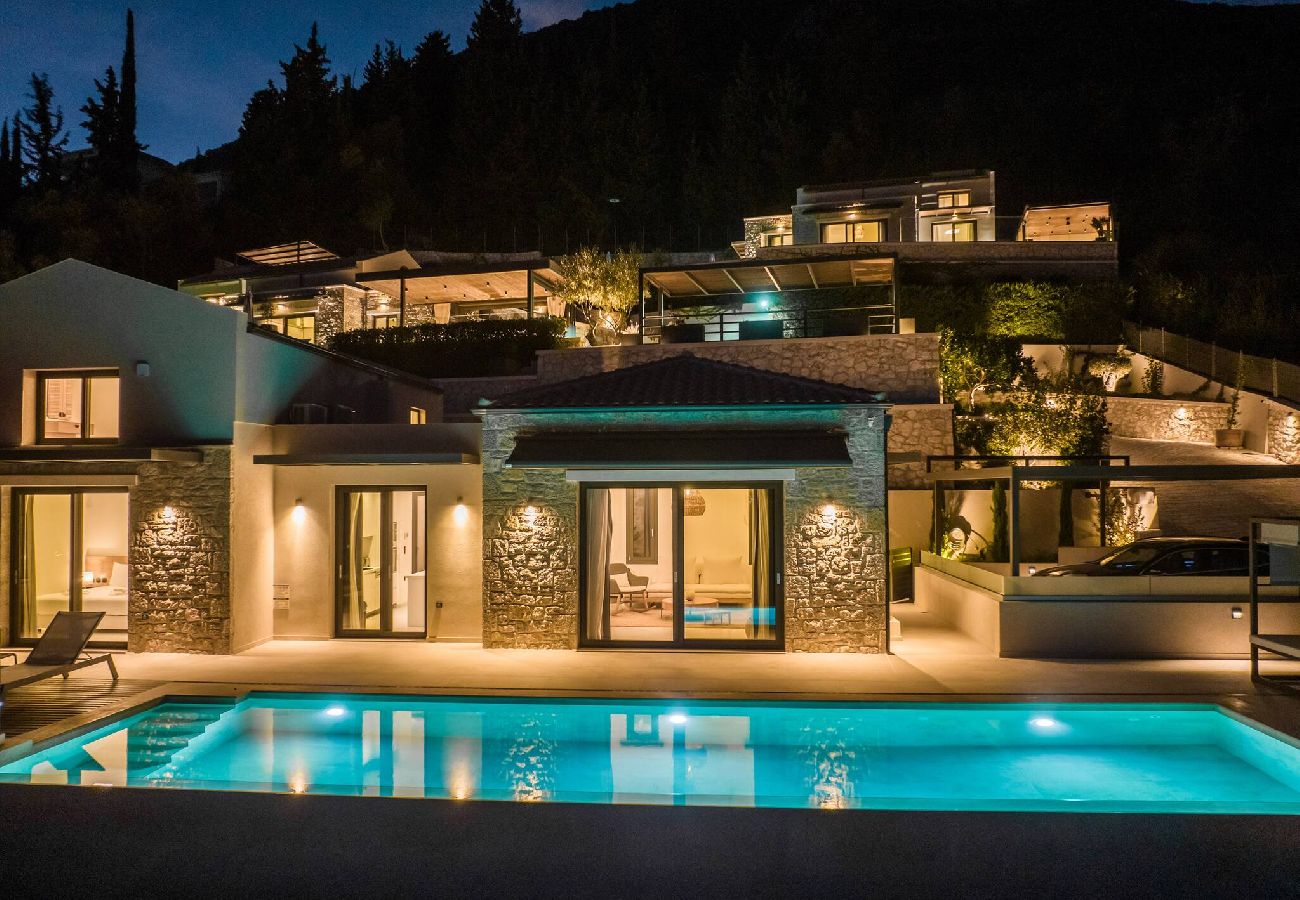 House in Perigiali - SMIRTIES VILLA PASITHEA (4BED)