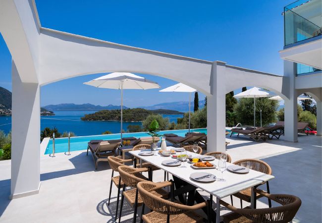 House in Lefkada - VILLA UNIQUE