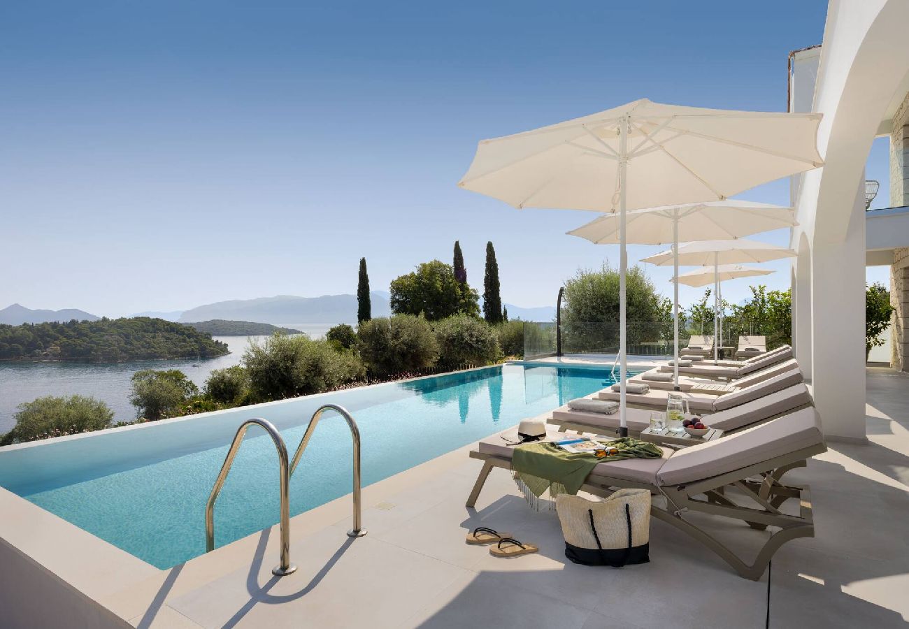 House in Lefkada - VILLA UNIQUE