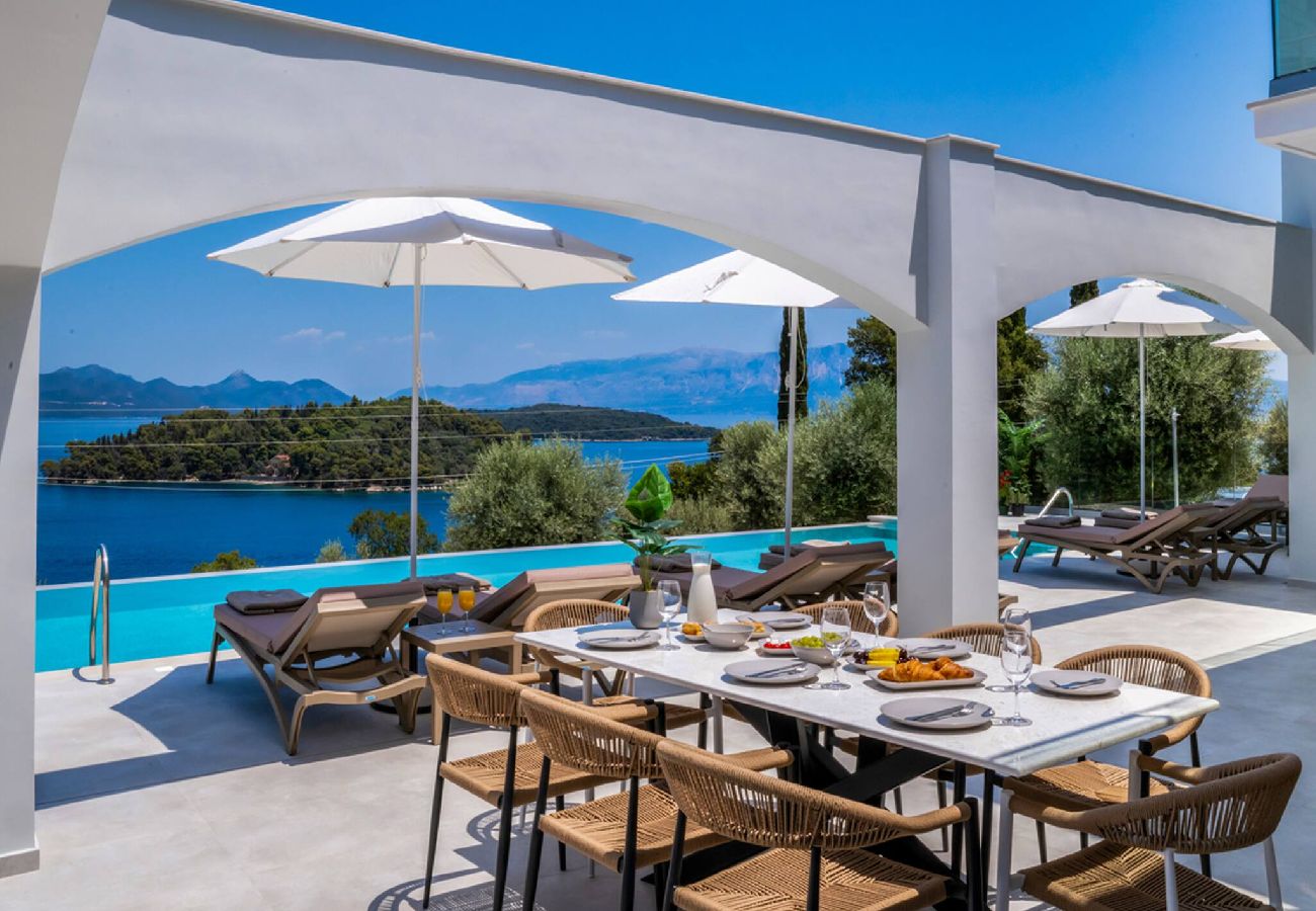 House in Lefkada - VILLA UNIQUE