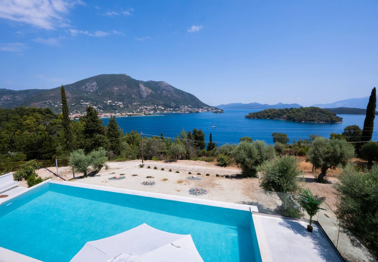 House in Lefkada - VILLA UNIQUE