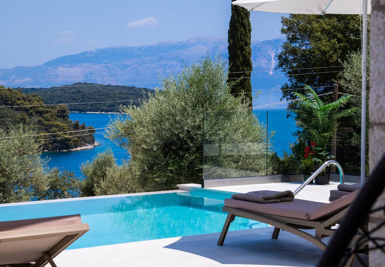 House in Lefkada - VILLA UNIQUE