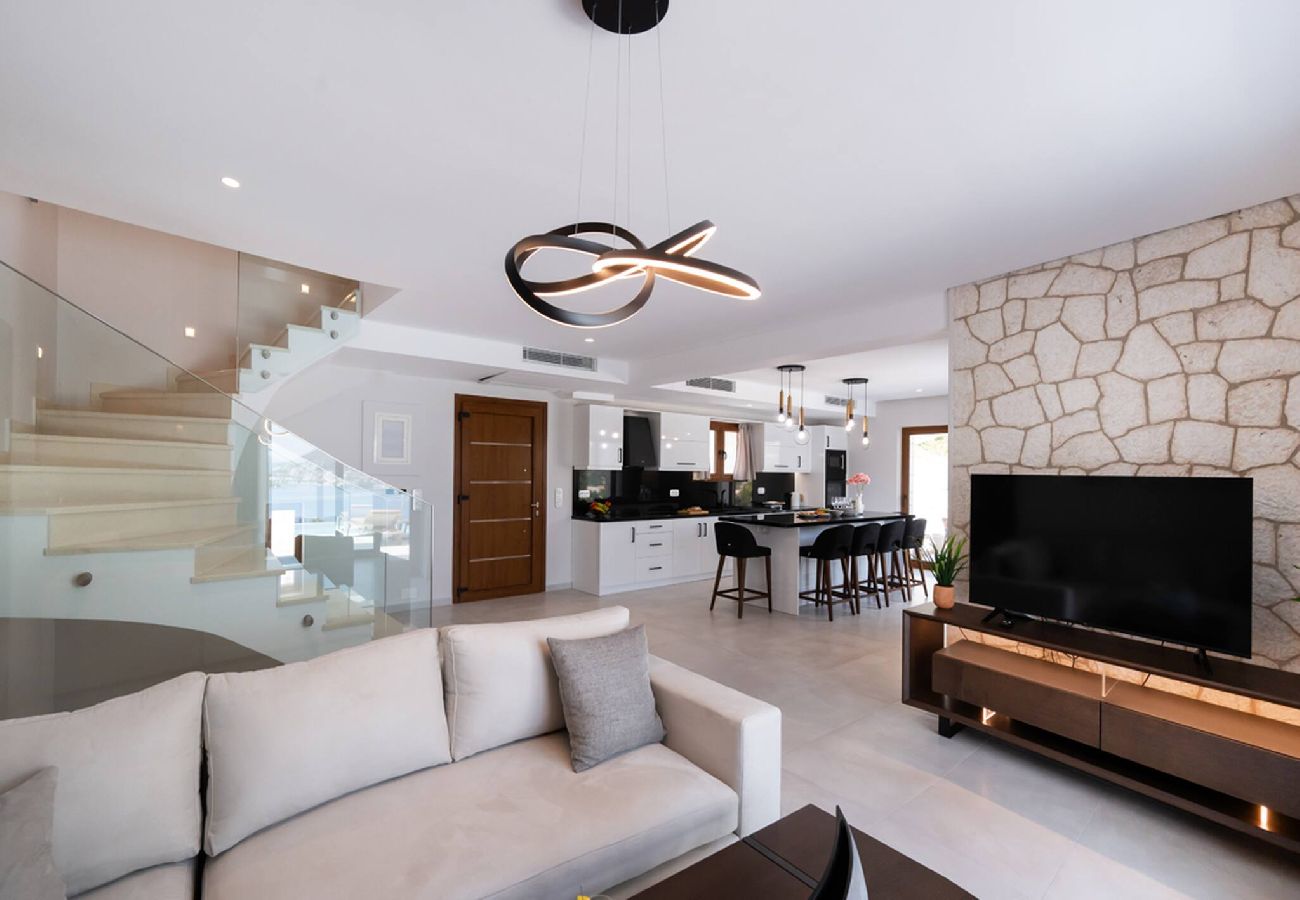 House in Lefkada - VILLA UNIQUE