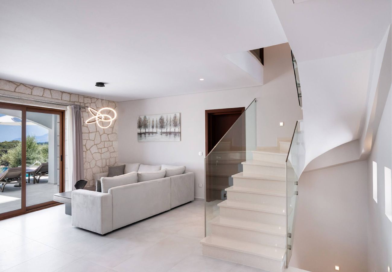 House in Lefkada - VILLA UNIQUE