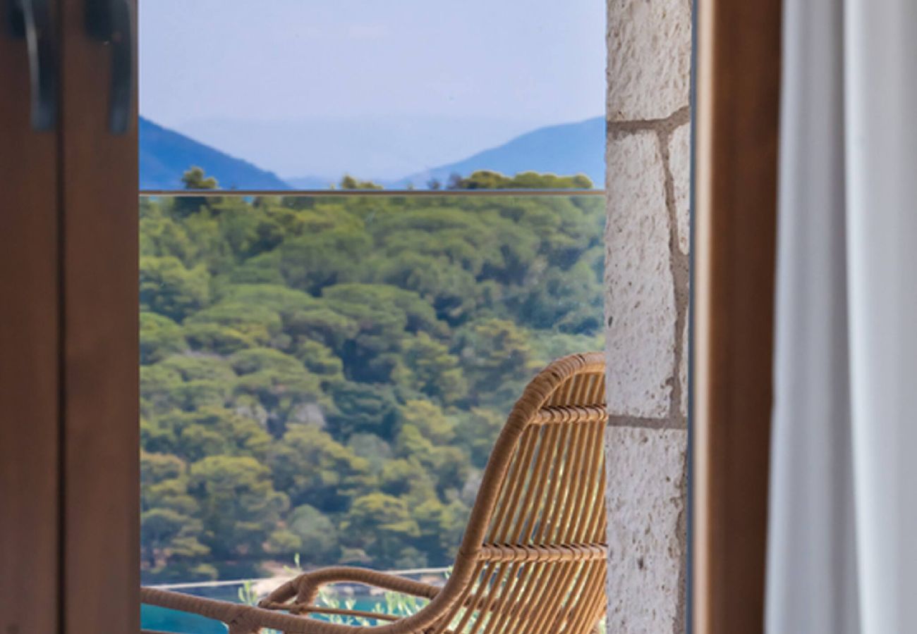 House in Lefkada - VILLA UNIQUE