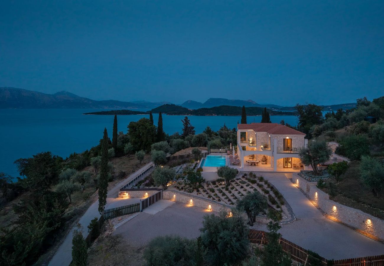 House in Lefkada - VILLA UNIQUE