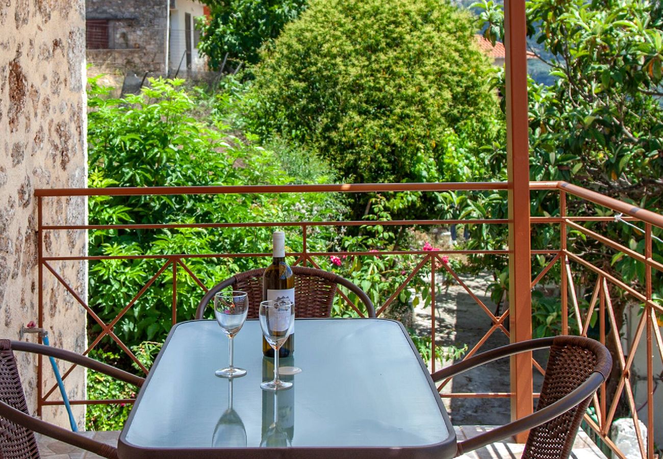 Apartment in Lefkada - AGIOS PETROS 1