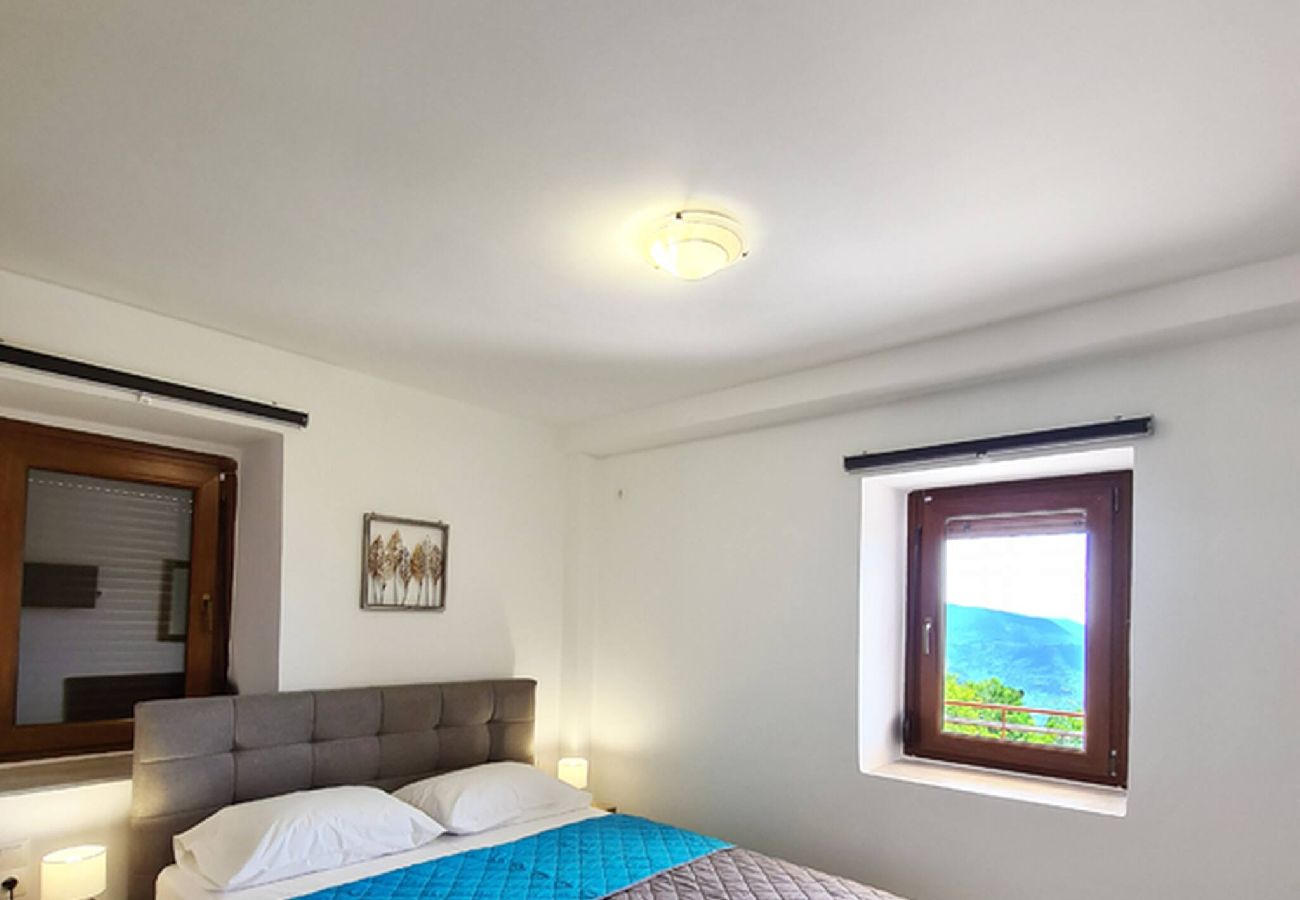 Apartment in Lefkada - AGIOS PETROS 1
