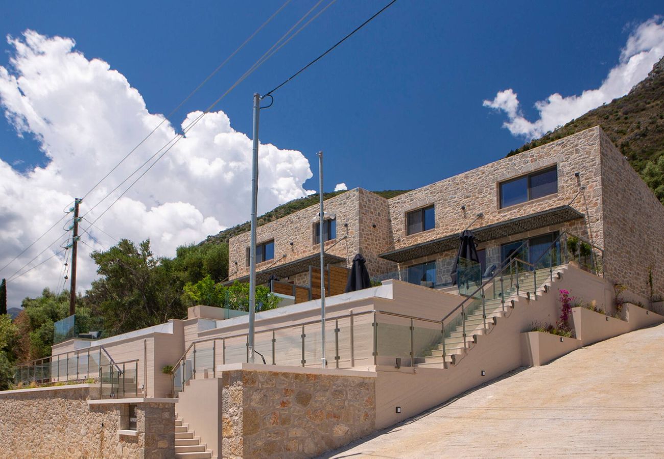 House in Perigiali - VILLA ONAR