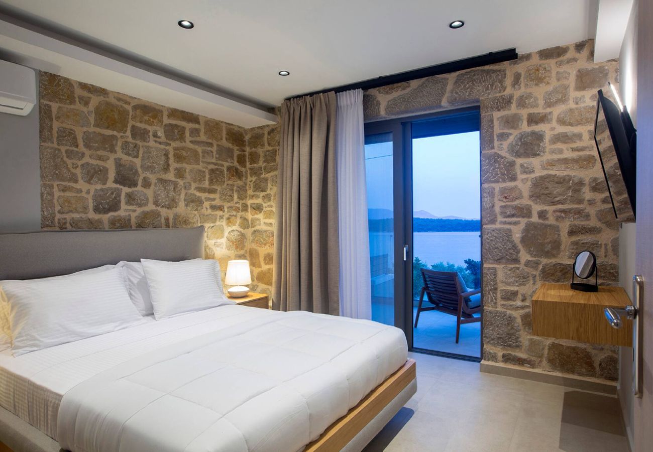 House in Perigiali - VILLA ORAMA