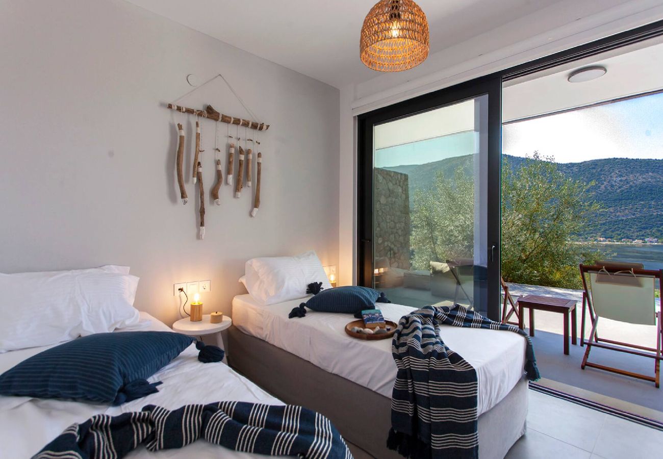 Villa in Lefkada - DESIMI VILLA THEIA