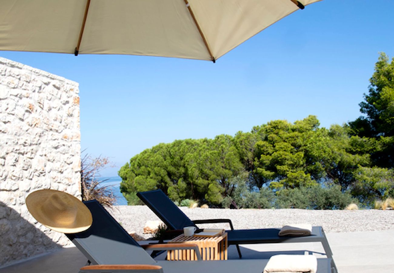 House in Amfilochia - THEROS BASIL (2 BED)