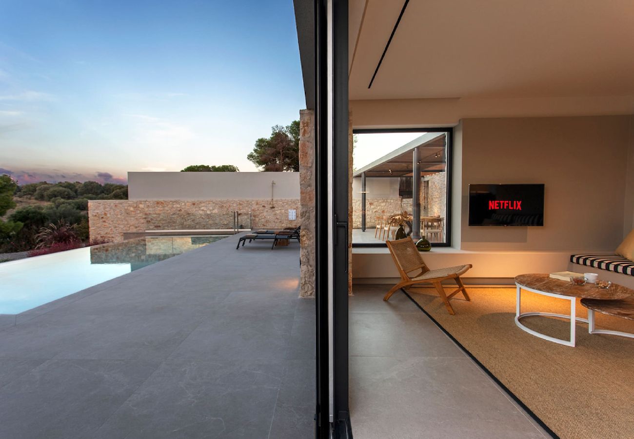 House in Amfilochia - THEROS BASIL (2 BED)