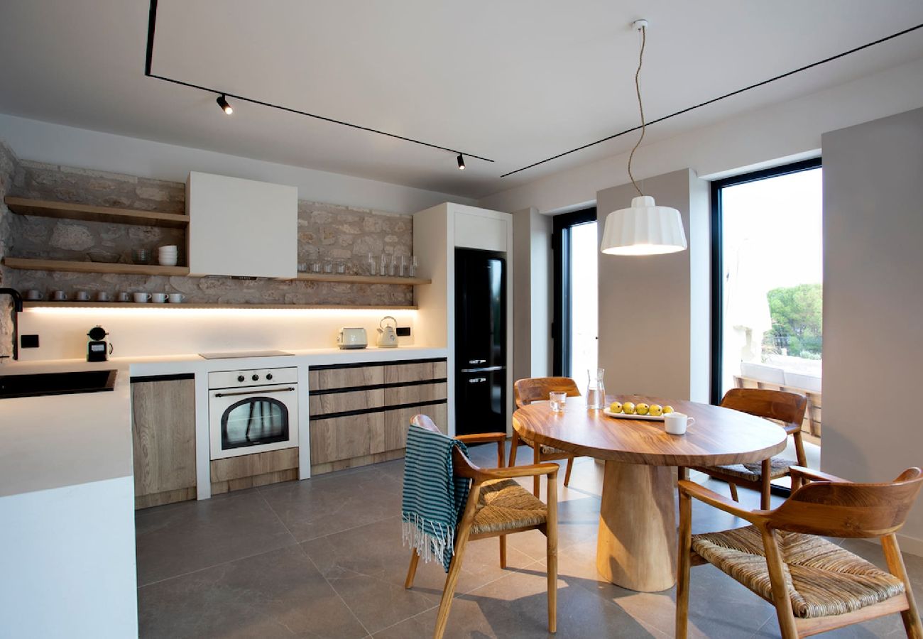 House in Amfilochia - THEROS BASIL (2 BED)