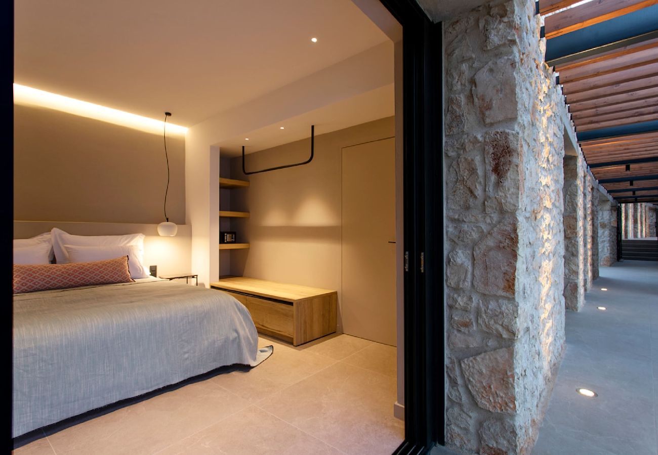 House in Amfilochia - THEROS BASIL (2 BED)