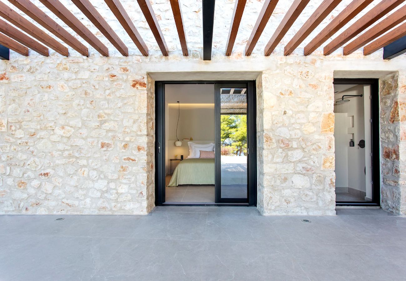 House in Amfilochia - THEROS BASIL (2 BED)