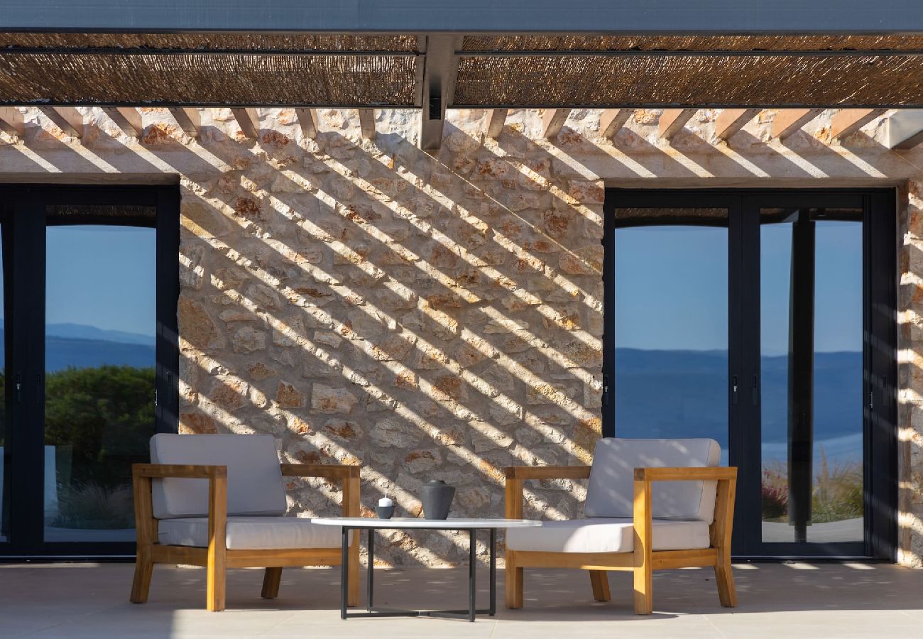 House in Amfilochia - THEROS BASIL (2 BED)