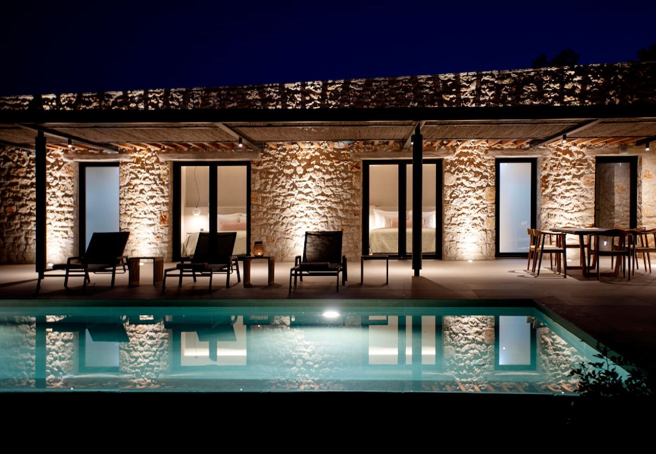 House in Amfilochia - THEROS ALOE (3 BED)