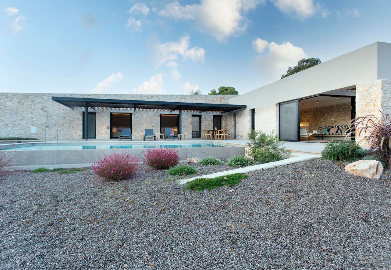 House in Amfilochia - THEROS ALOE (3 BED)