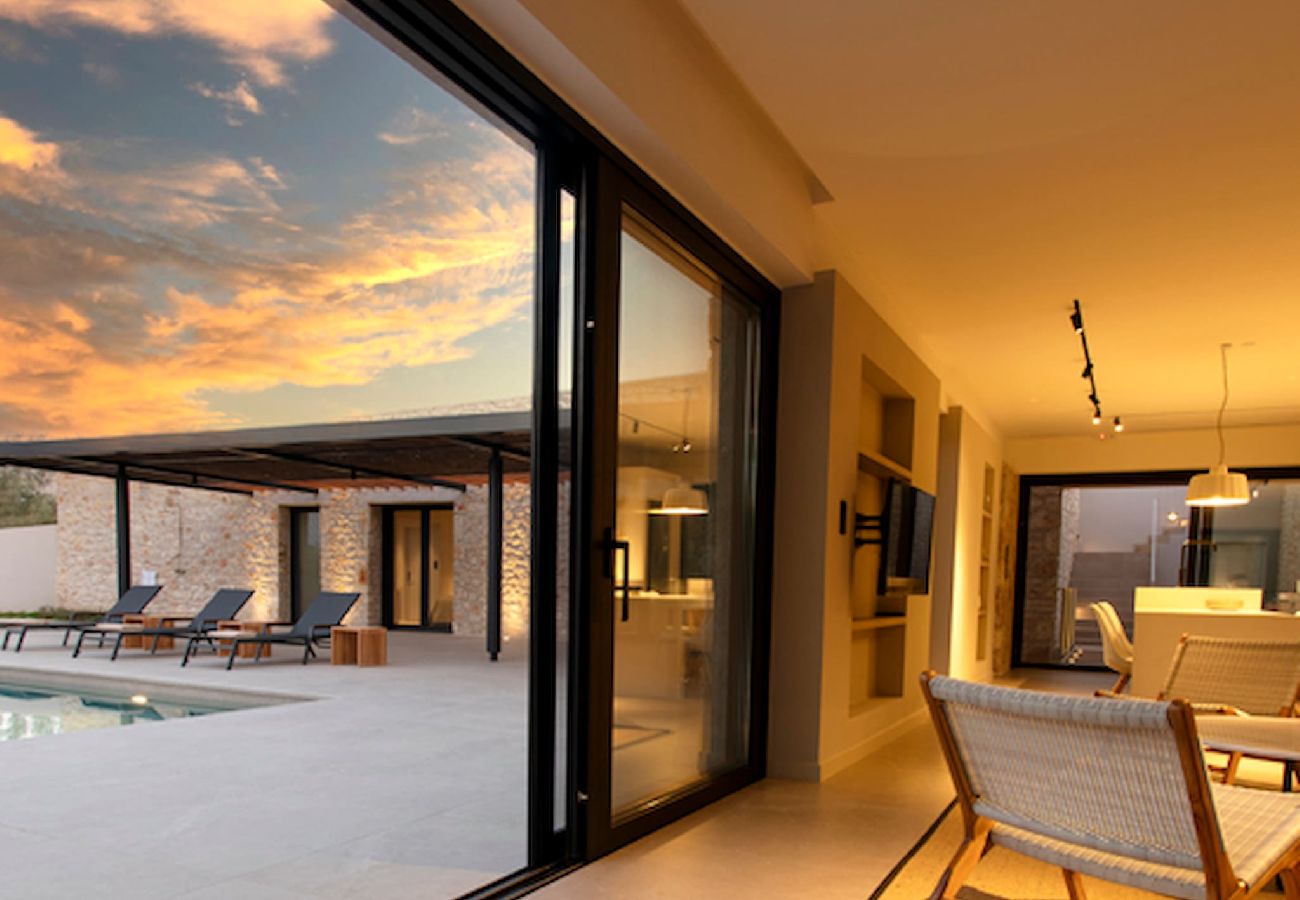 House in Amfilochia - THEROS ALOE (3 BED)