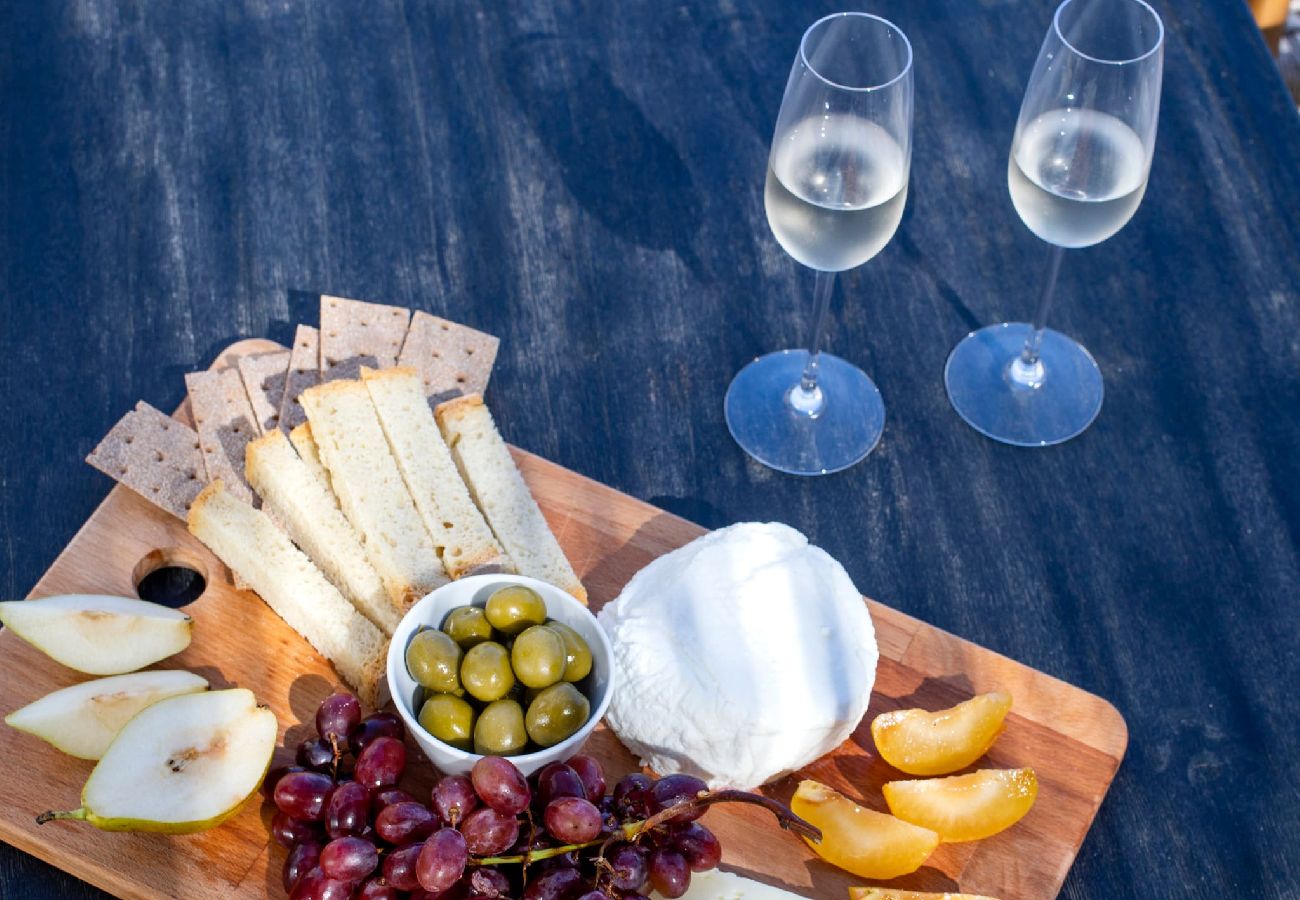 House in Amfilochia - THEROS ALOE (3 BED)