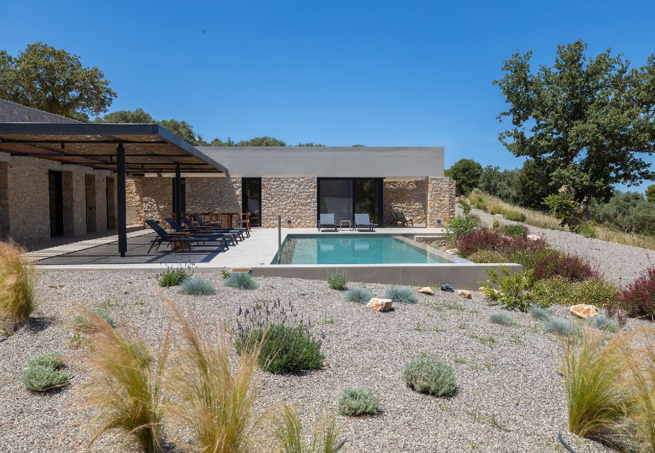 House in Amfilochia - THEROS ALOE (3 BED)