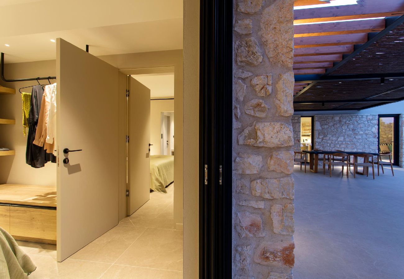 House in Amfilochia - THEROS CITRUS (3 BED)