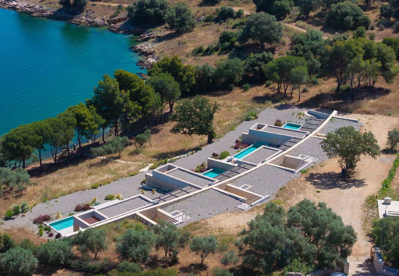 House in Amfilochia - THEROS CITRUS (3 BED)