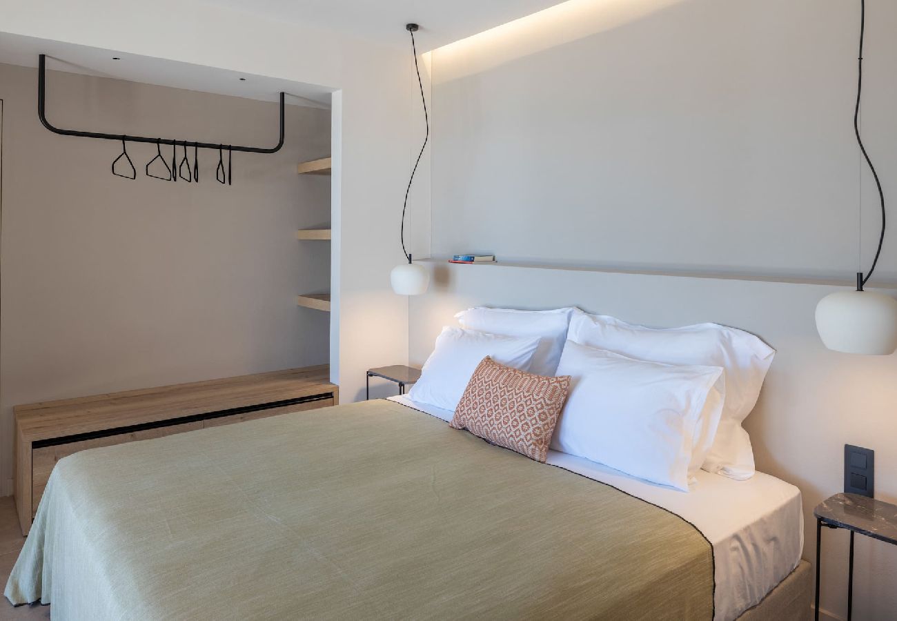 House in Amfilochia - THEROS DAFNI (2 BED)