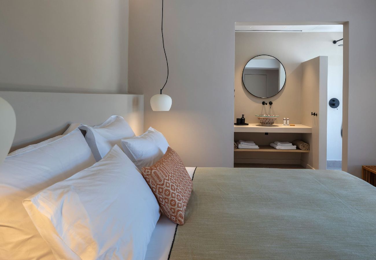 House in Amfilochia - THEROS DAFNI (2 BED)