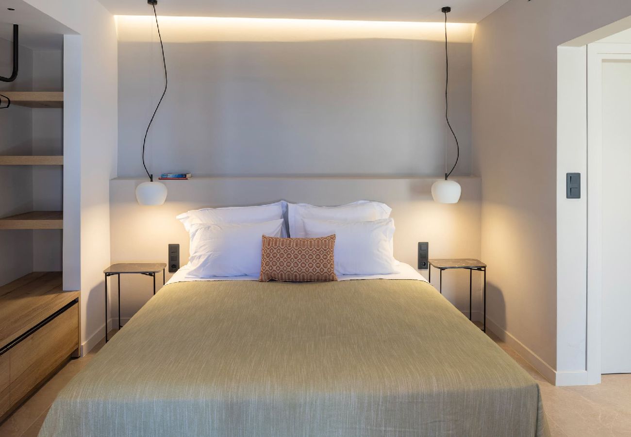 House in Amfilochia - THEROS DAFNI (2 BED)