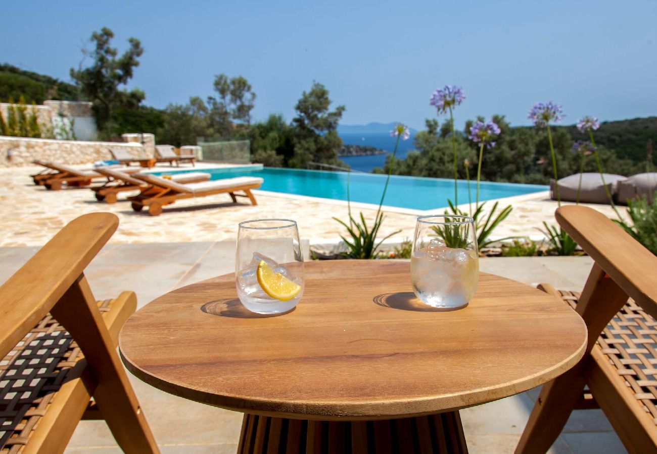 House in Sivota - VILLA DARA AND TODD