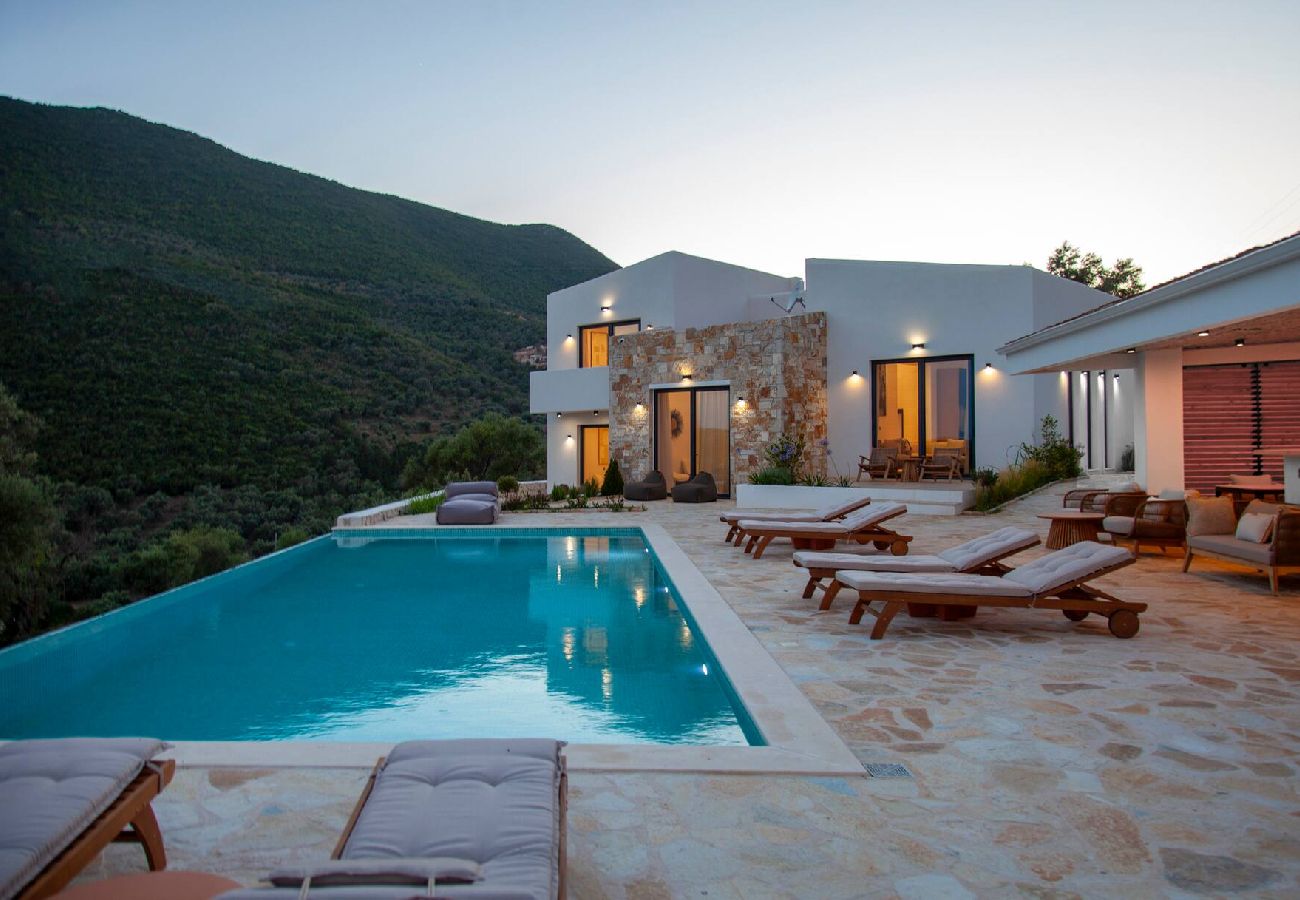 House in Sivota - VILLA DARA AND TODD